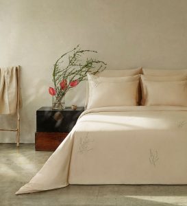 Catherine Denoual Maison - Luxury hand embroidered linens and home decor