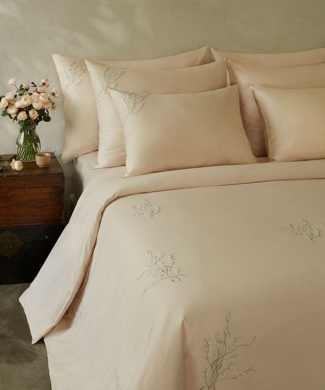 Luxury Home Linens | Catherine Denoual Maison